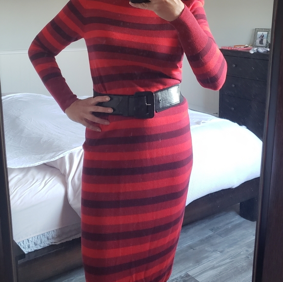 Stripped Maxi Sweater Dress - Picture 6 of 8